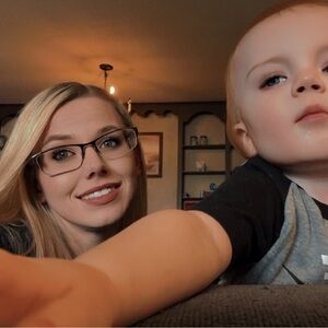 Meet your Posher, Brooke